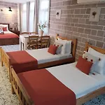 منزل للإقامة Q-zen House جوندا