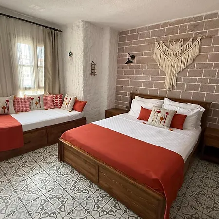 Qzen House Cunda Cunda