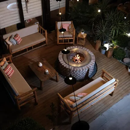Q-zen House جوندا